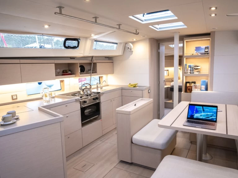 Noleggio Barca a vela con o senza skipper Bénéteau a Pomer