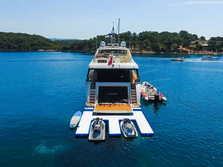 Noleggio barche Trogir economico Ferretti Yachts 880 - 4. cab