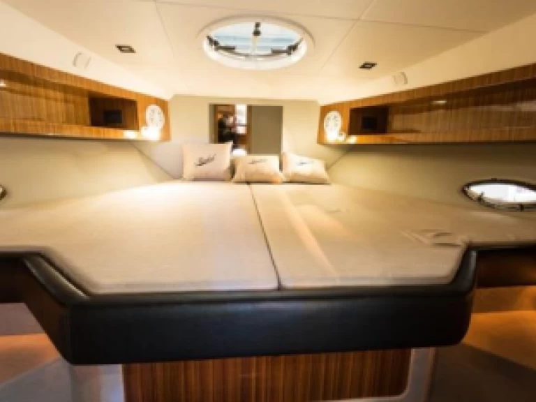 Noleggio Yacht di lusso con o senza skipper Grginić a Komolac