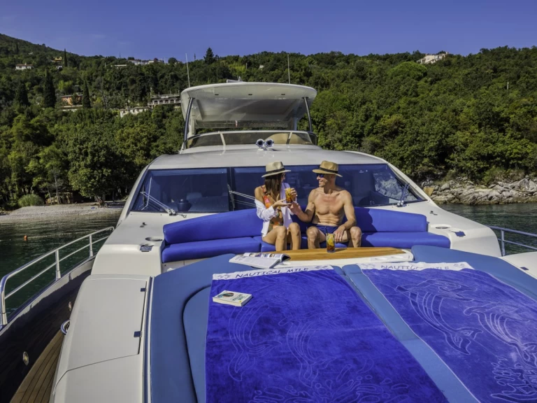 Noleggio Yacht di lusso con o senza skipper Sunseeker a Ragusa (Dubrovnik)