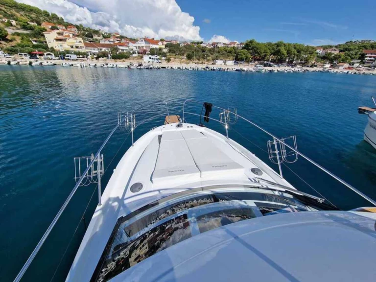 Odysseya Yachts Platinum 40 da affittare a  Murter-Kornati