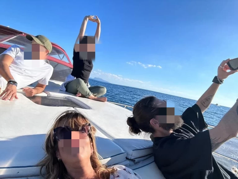 Noleggio Barca a motore Darlin con patente nautica