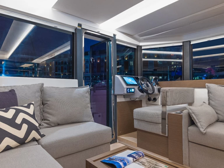 Leopard Leopard 40 Powercat da affittare a  La Paz