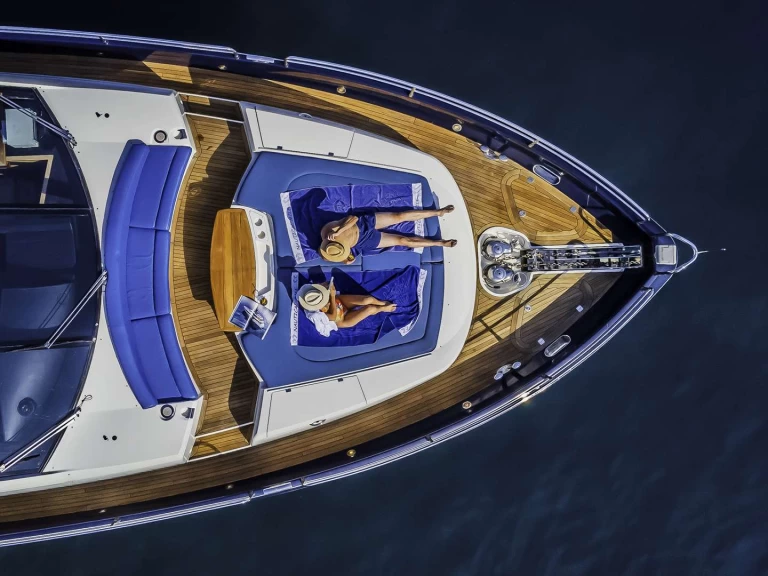 Noleggio Yacht di lusso a Ragusa (Dubrovnik) – Sunseeker THE BEST WAY