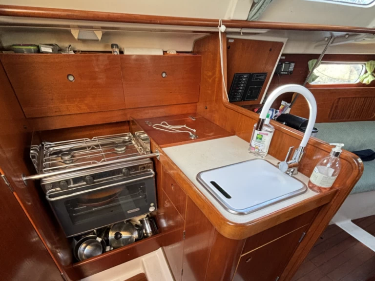 Noleggio a Saint-Cyprien – Bénéteau Oceanis 321 su SamBoat