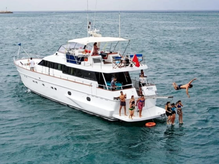 Noleggio Yacht di lusso a Tanger-Assilah – Baglietto Baglietto 24