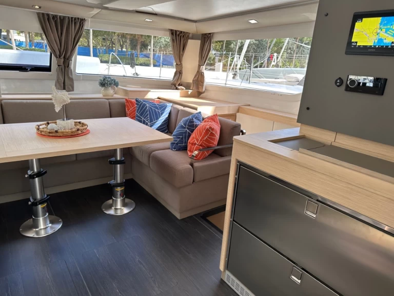 Noleggio barche Fountaine Pajot Elba 45 a Road Town su Samboat