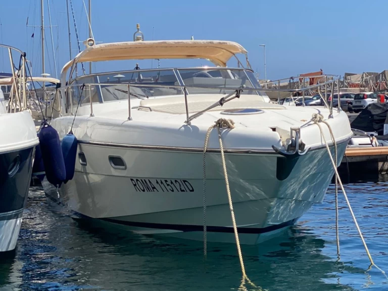 Noleggio Barca a motore con o senza skipper Fiart a Palermo