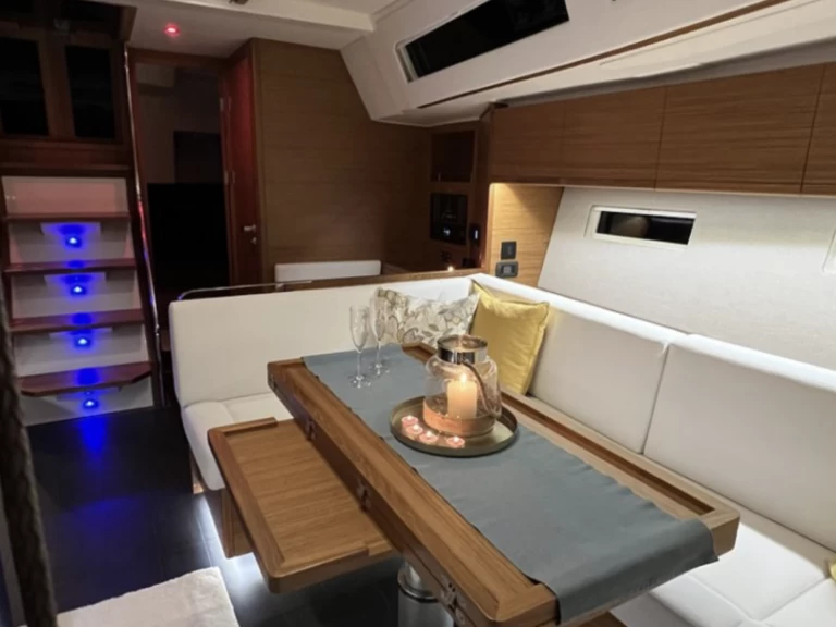 Noleggio Barca a vela More Boats con patente nautica