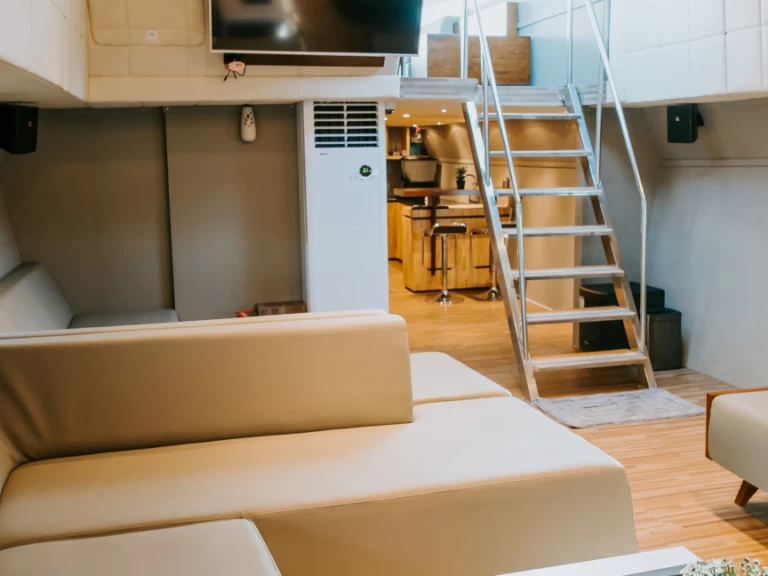 Noleggio Yacht di lusso a Bali – Monohull 2018