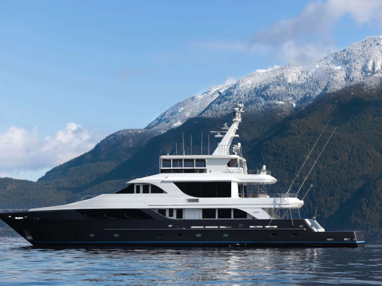 Noleggio Yacht di lusso con o senza skipper Intermarine a Alaska