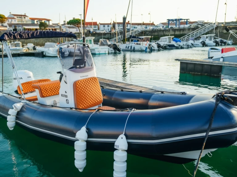 Noleggio barche Bombard Sunrider 650 Bleu a L'Herbaudière su Samboat