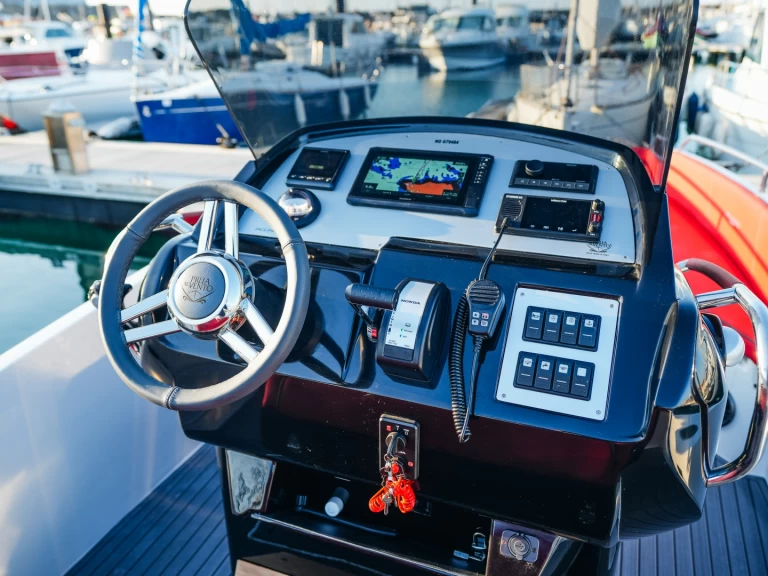 Prua al vento Jaguar 7.0 da affittare a  L'Herbaudière