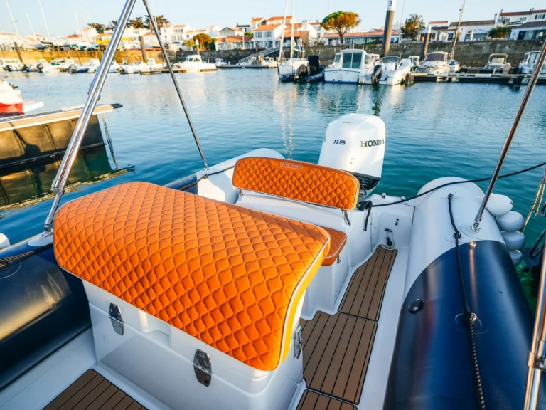 Gommone a noleggio a L'Herbaudière al miglior prezzo