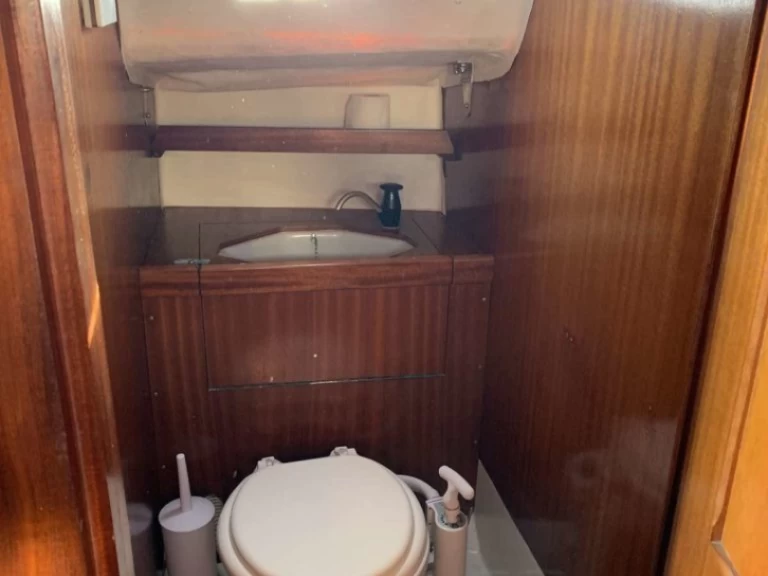 Barca a vela a noleggio a Saint-Mandrier-sur-Mer al miglior prezzo