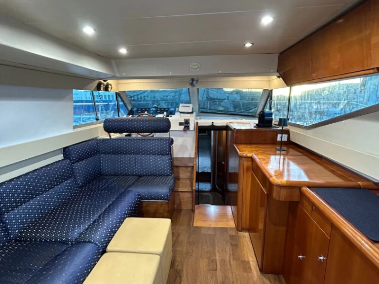 Noleggio Yacht di lusso a Taormina – Azimut Azimut 37 Fly