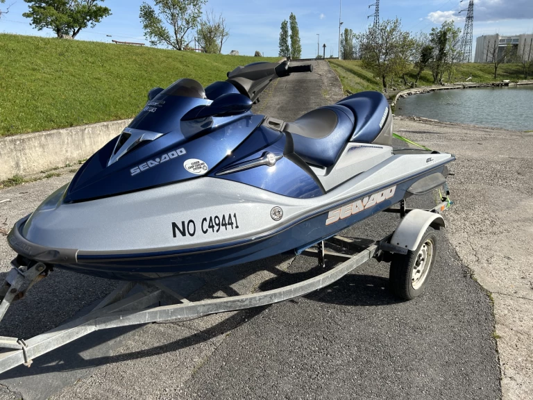 Noleggio Moto d'acqua a Belleville-en-Beaujolais – Sea-Doo Gtx 4 tec limited