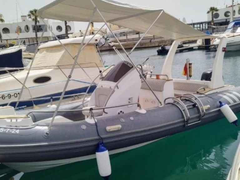 Noleggio barche Aliboat Rib580 a Port d'Alicante su Samboat