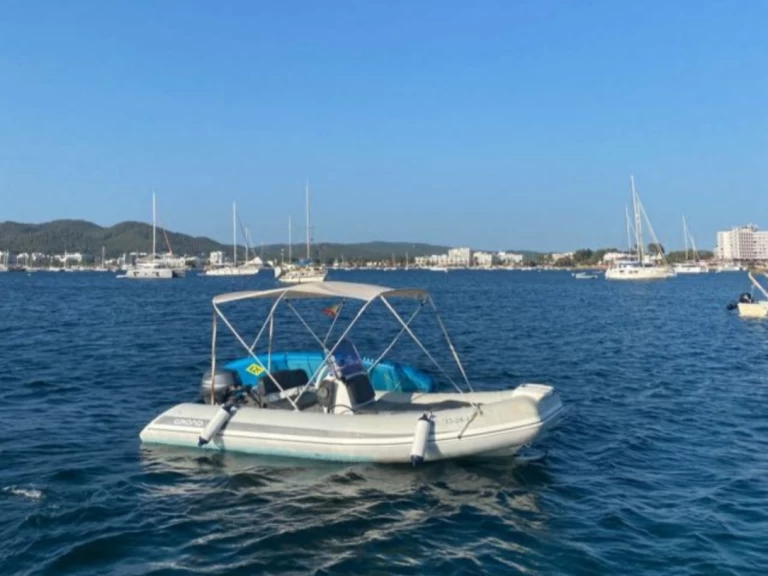Noleggio Gommone Grand Boats con patente nautica