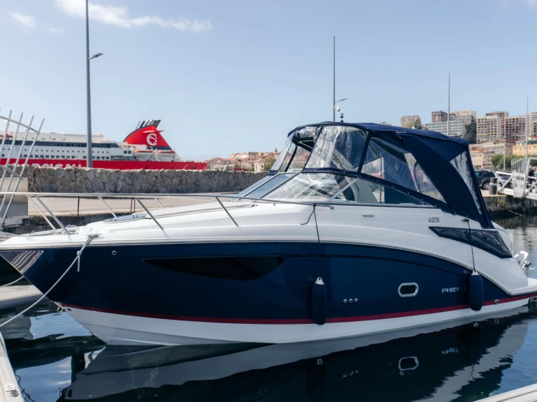 Noleggiare una Régal REGAL 26 a Coti-Chiavari