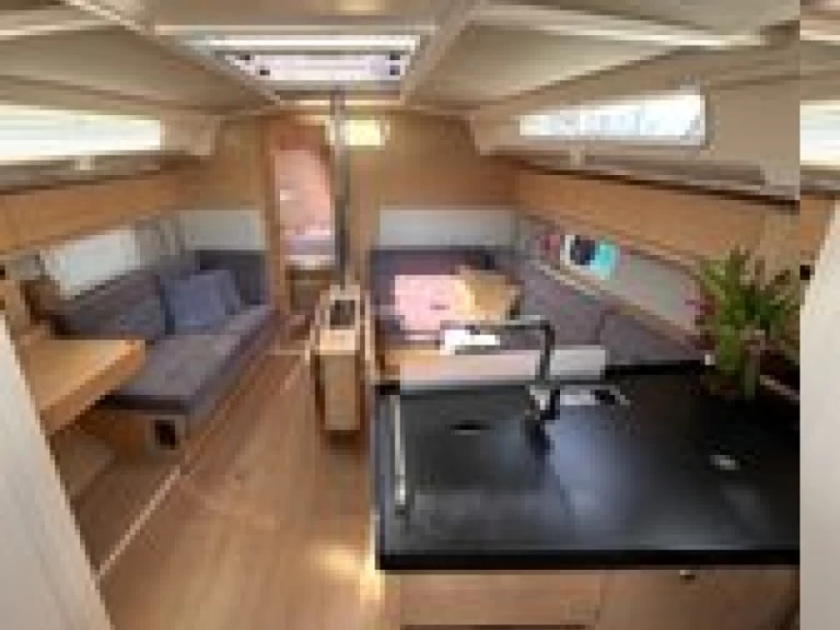 Noleggio Barca a vela Hanse con patente nautica