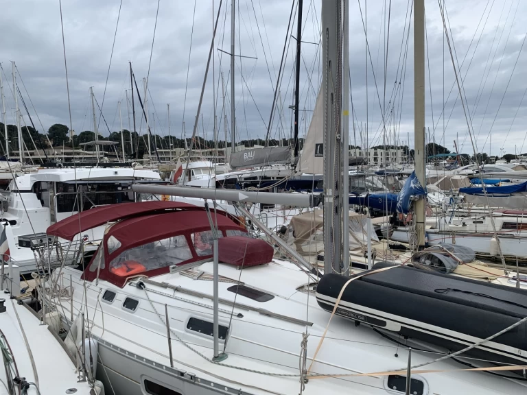 Noleggio barche Saint-Mandrier-sur-Mer economico Oceanis 351 Clipper
