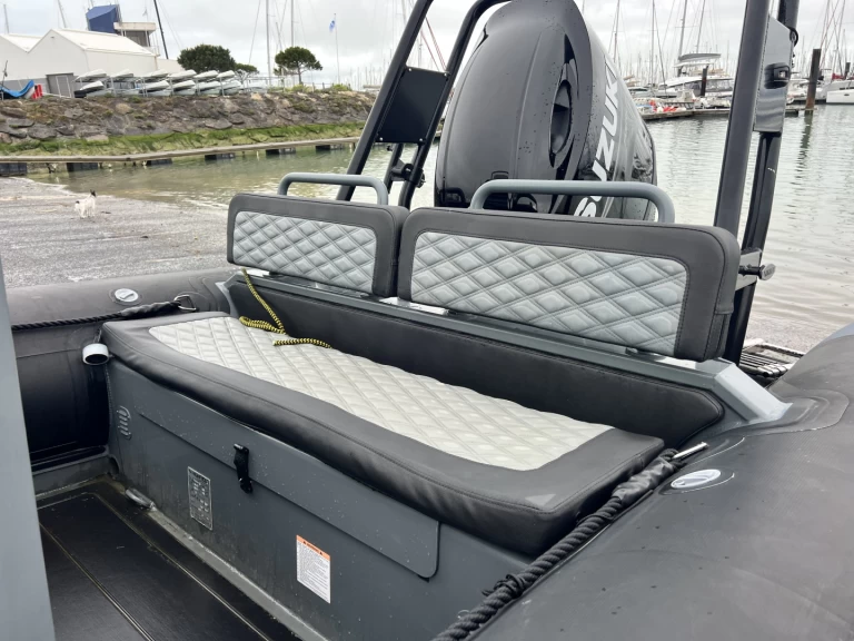 Noleggio Gommone con o senza skipper Highfield a La Rochelle