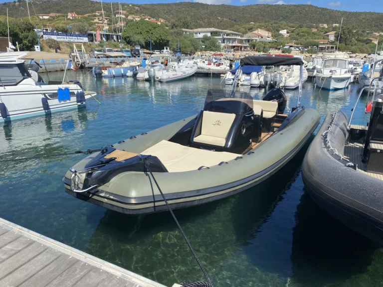 Noleggio a Porto Pollo – Fanale marine  ALTAGNA 800 su SamBoat