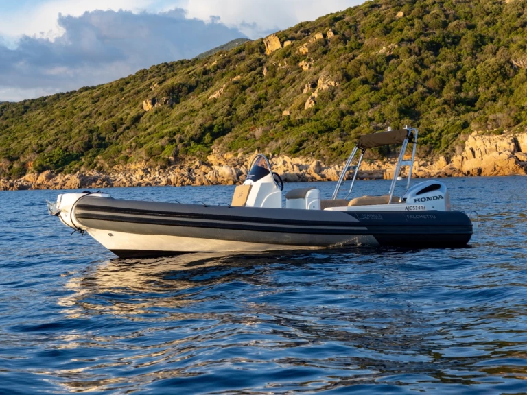 Noleggio barche Fanale marine  FANALE 700 FALCHETTU a Porto Pollo su Samboat
