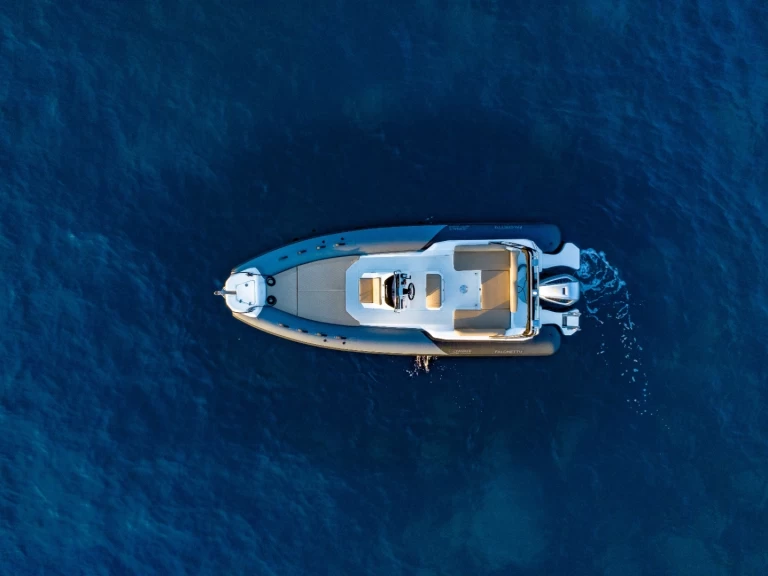 Noleggio Gommone Fanale marine  con patente nautica