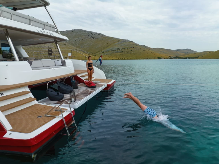 Noleggiare una Lagoon Lagoon Sixty 7 a Spalato