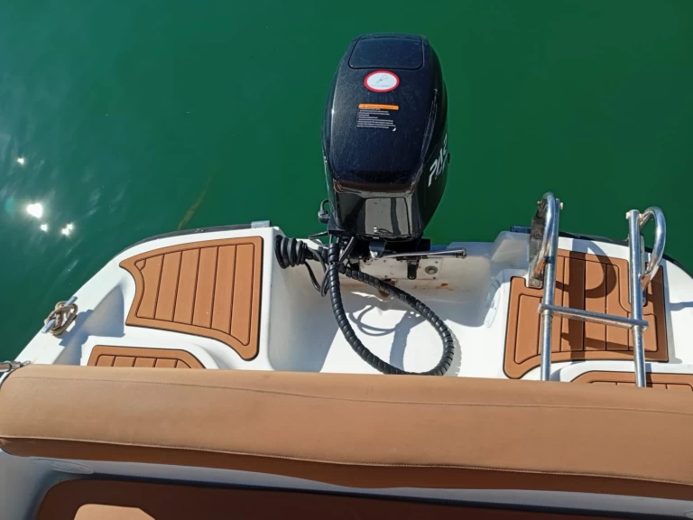 Noleggio a Málaga – Mareti 450 CC OPEN su SamBoat