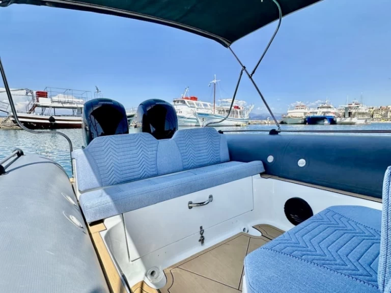 Noleggio a Corfù – Dromor Rid 300 hp (2 x 150 ) su SamBoat
