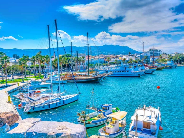 Noleggio barche Rinker Captiva  a Kos su Samboat