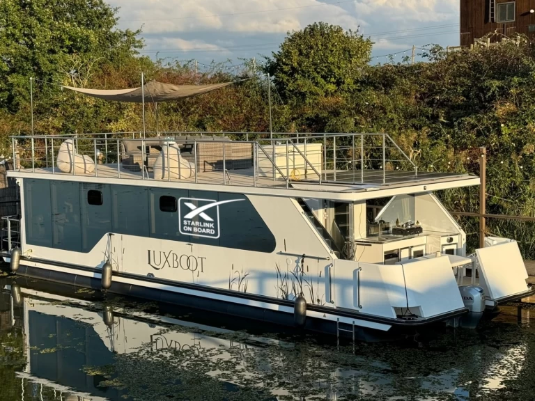Noleggio a Waren (Müritz) – Luxboot Luxboot su SamBoat