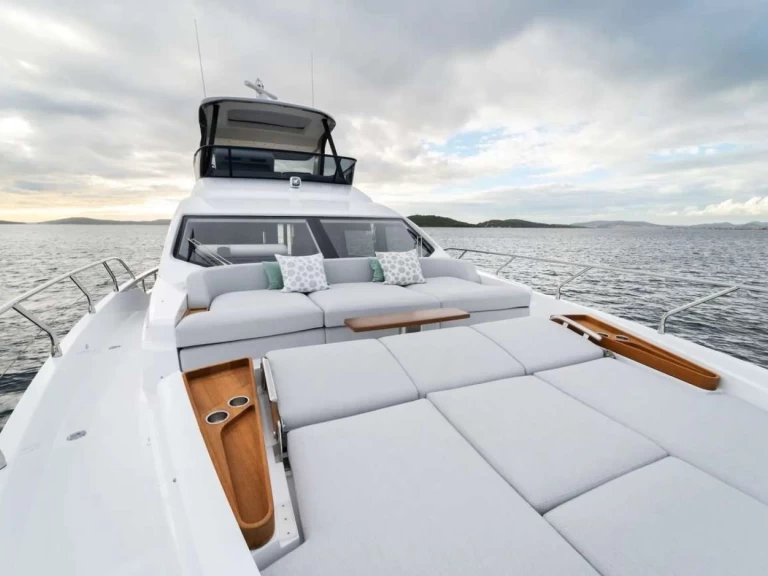 Noleggio barche Azimut DONNA a Croazia su Samboat