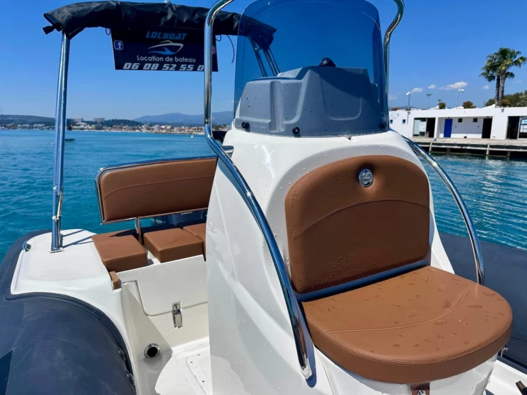 Noleggiare una Bsc BSC 57 a Nizza