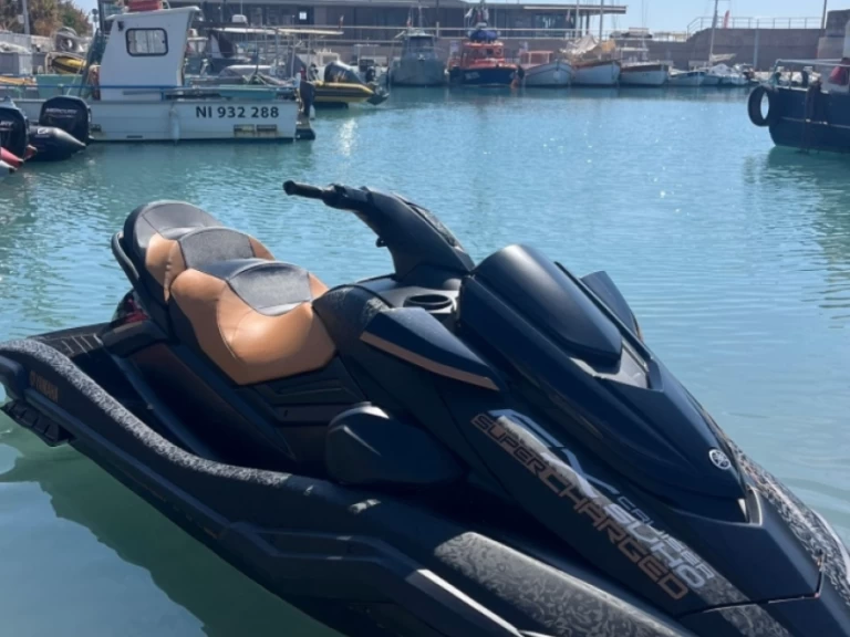 Noleggiare una Yamaha Yamaha FX SVHO a Cros-de-Cagnes