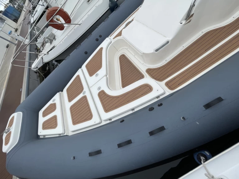 Bwa BWA 29 da affittare a  Hyères