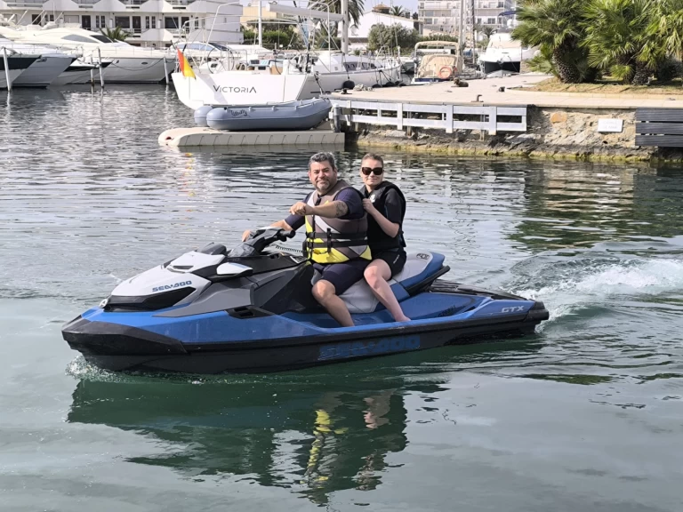 Noleggio Moto d'acqua a Empuriabrava – Sea-Doo GTX 170