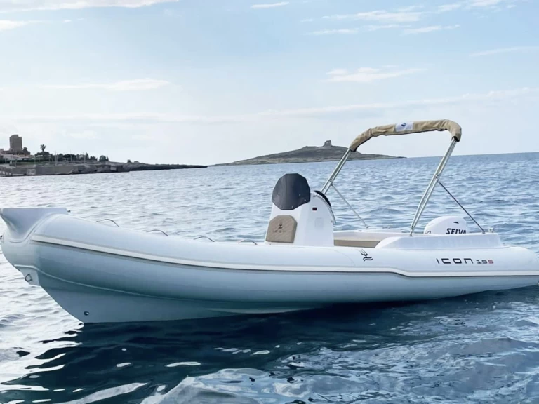 Noleggio Gommone icon con patente nautica