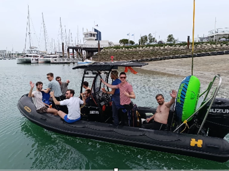 Noleggio Gommone a La Flotte – Humber destroyer