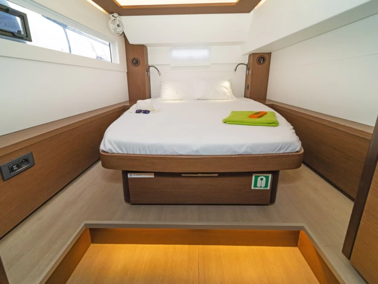 Noleggio Catamarano con o senza skipper Lagoon a Deme of Volos