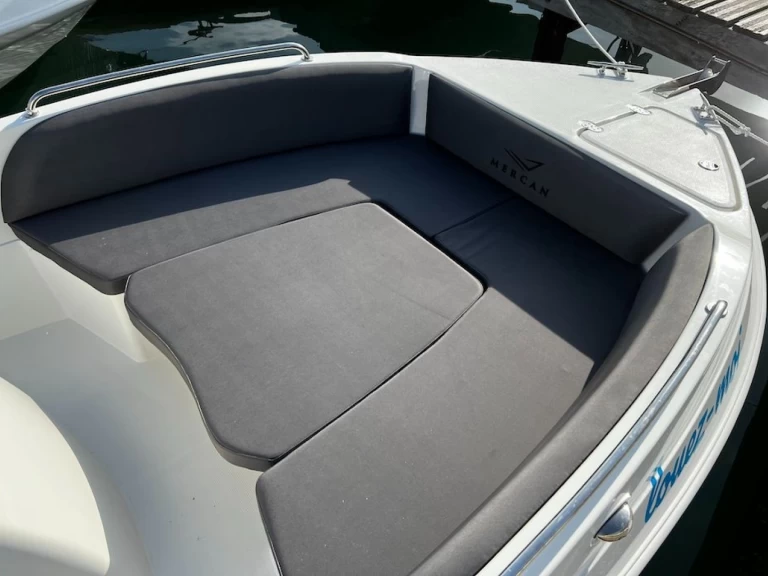 Noleggio Barca a motore Mercan con patente nautica