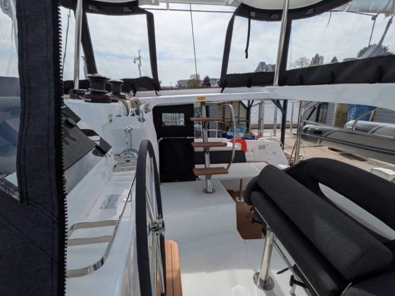 Noleggio Catamarano a Mahé – Lagoon Lagoon 42