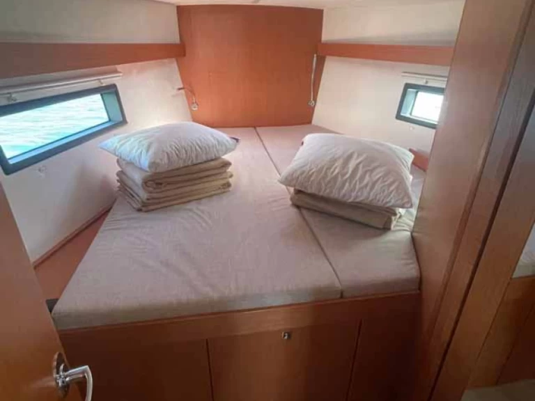 Noleggio barche Bavaria Bavaria C42 a Golfo Aranci su Samboat