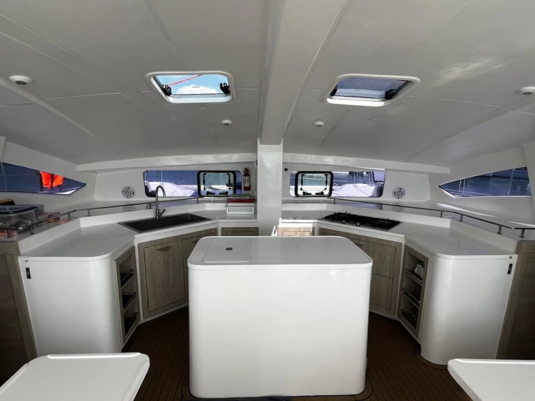 Noleggio barche Mai Khao economico Island Spirit 410