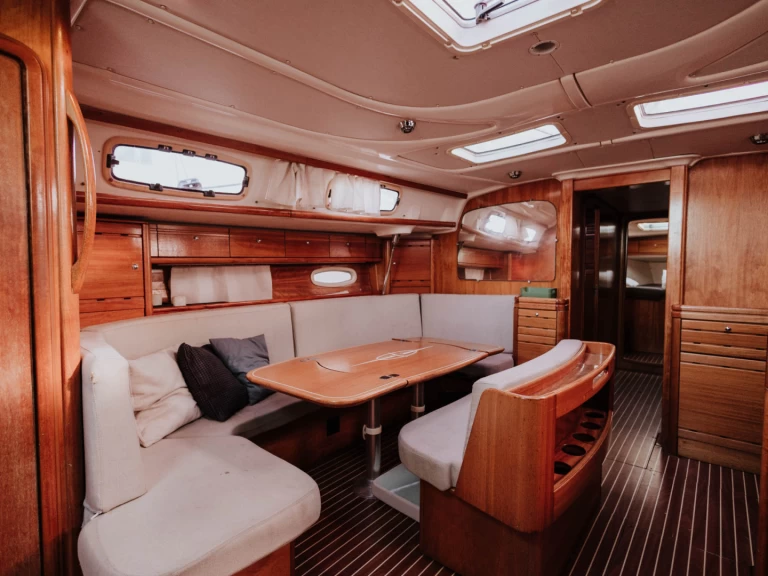 Noleggio a Port Fòrum – Bavaria Bavaria 50 Cruiser su SamBoat