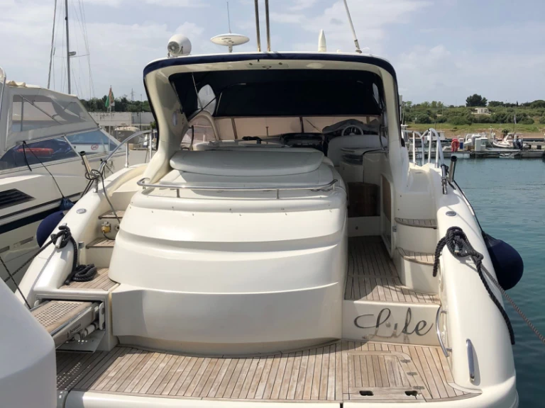 Noleggio a Polignano a Mare – Azimut Atlantis 47 su SamBoat