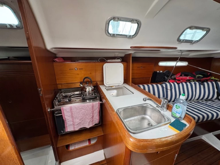 Bénéteau First 31.7 da affittare a  La Rochelle